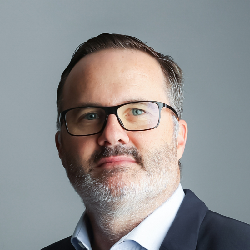 Portrait de Yoann LE NAOUR, fondateur de FailliteTracker